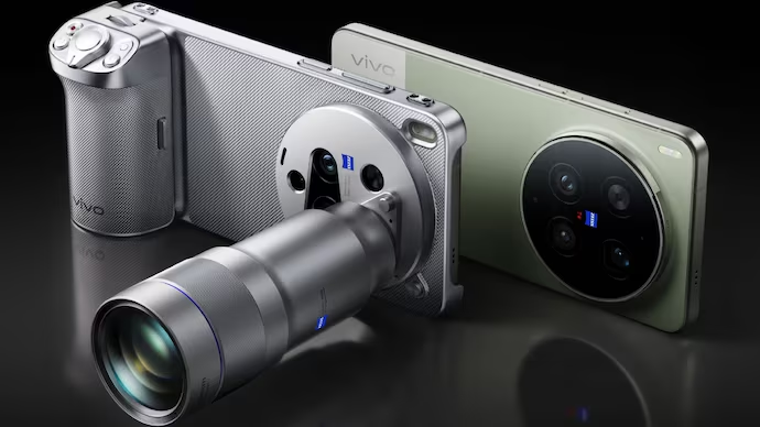 Vivo X300 Ultra Arrives