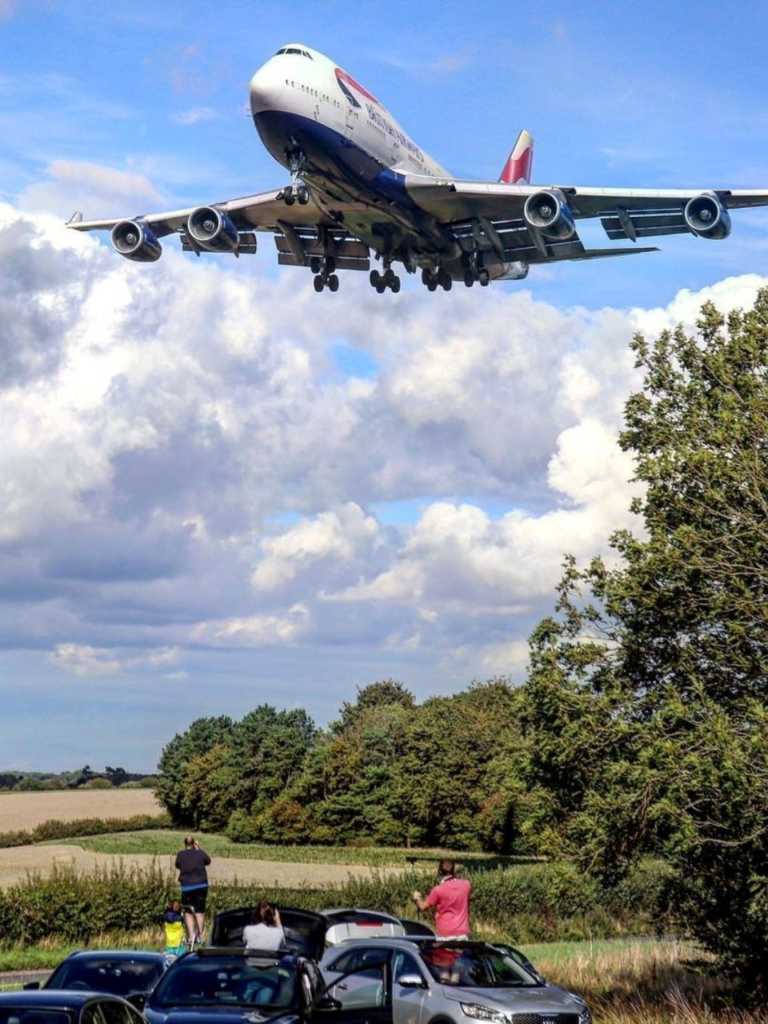 बिना पासपोर्ट के विदेश यात्रा? भारतीयों के लिए इन देशों में एंट्री है आसान