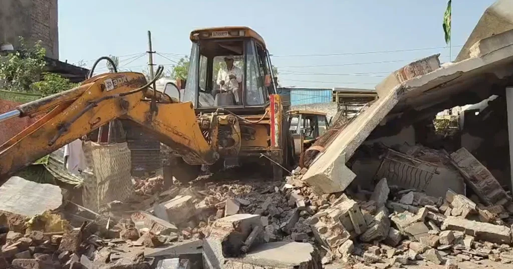 Bhavnagar Bulldozer Action