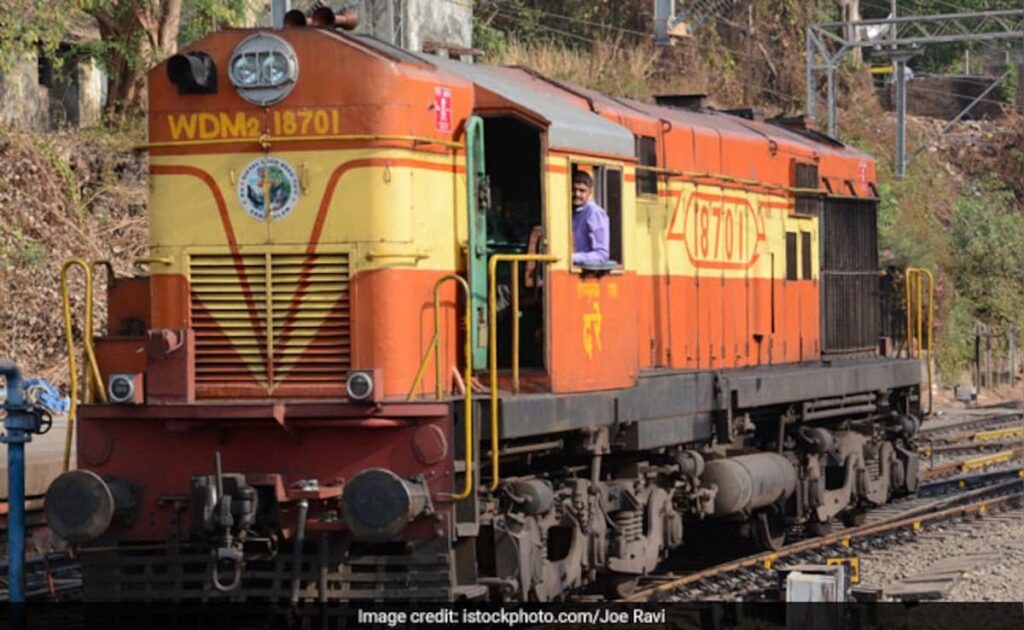 RRB Group D: रेलवे भर्ती बोर्ड की 22,195 वैकेंसी के रजिस्ट्रेशन आज बंद
