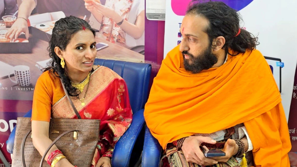 'IITian बाबा