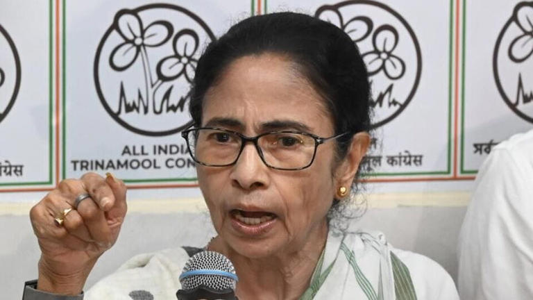Mamata Banerjee says won't resign