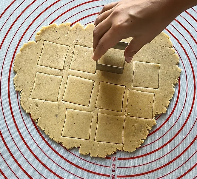 Homemade Atta Biscuit